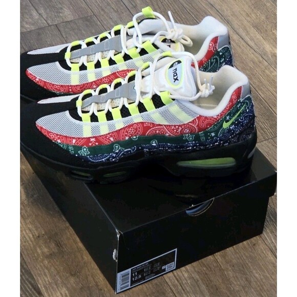 Nike Air Max 95 SP Paisley Bandana sneakers in a multi-color design - Size 11 main image 5